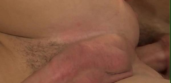 Barebacking twink cumspraying on ass closeup